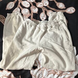 Abercrombie & Fitch Soft Cream Sweatpants
